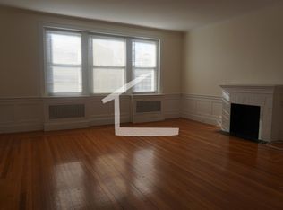 21 James St #6P, Brookline, MA 02446