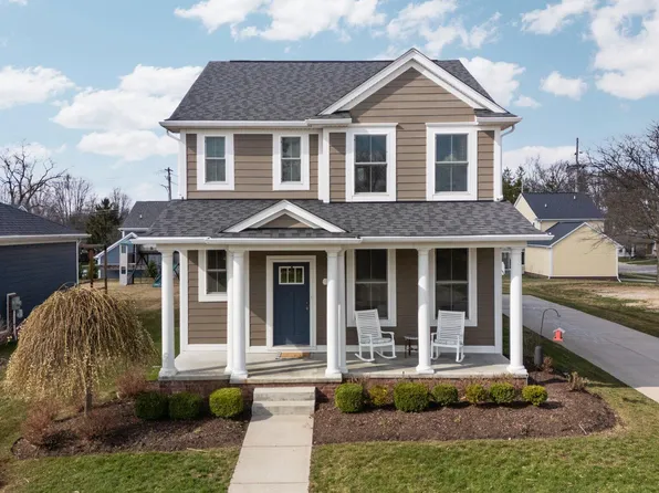 414 Vanessa Ct, Saline, MI 48176