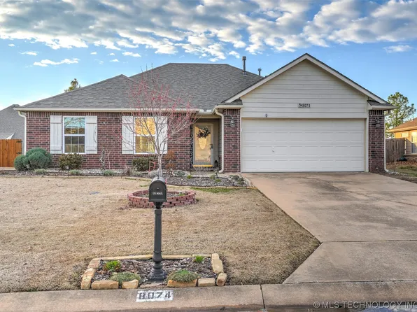 8074 Forrest Glenn Rd, Claremore, OK 74019