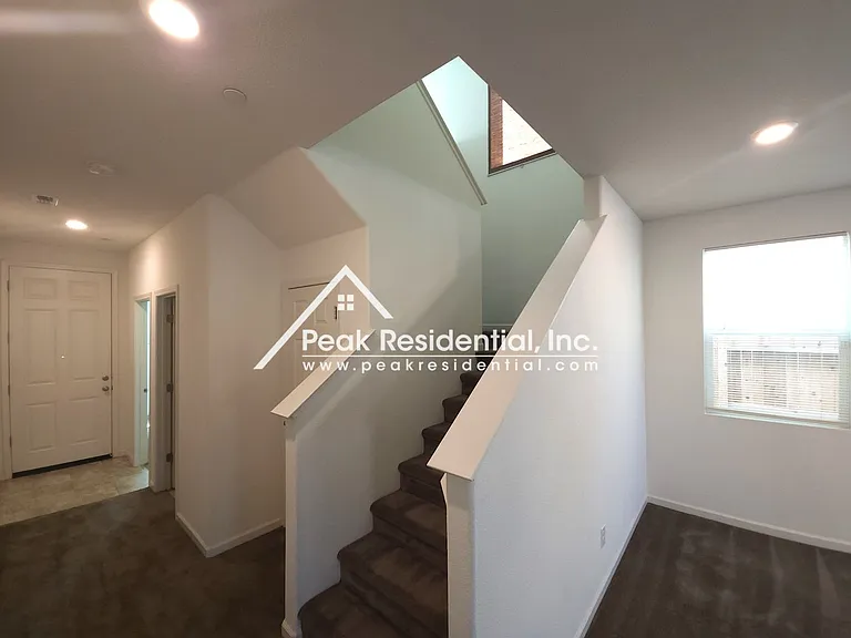 5343 Kankakee Dr — Photo 12