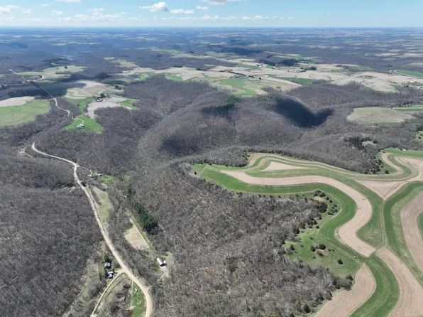 12720 Hillside Rd, Brownsville, MN 55919