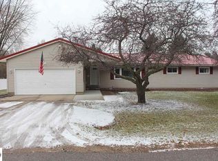 1430 Cypress St, Mount Pleasant, MI 48858