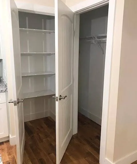 2315 Park Ave #2L — Photo 3