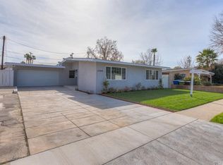 17946 Hatton St, Reseda, CA 91335