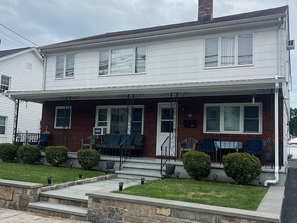 45 Wilton Ave #1
