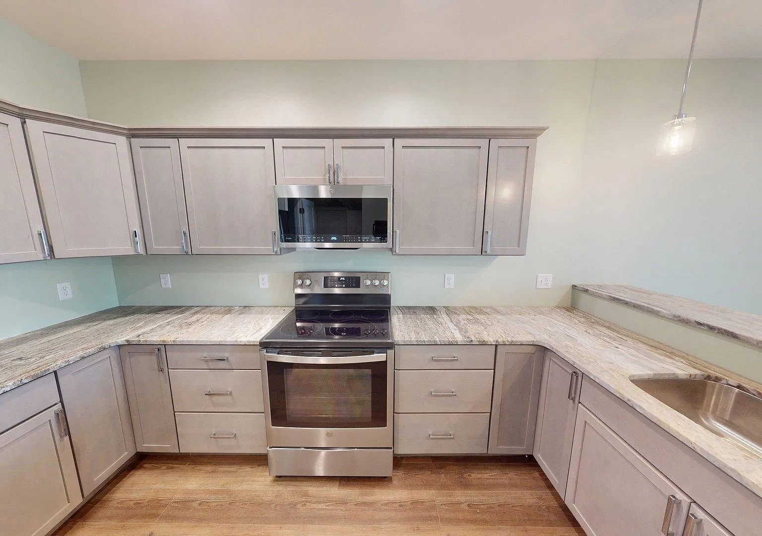 2 bed, 1221 sqft, $1,800 — Photo 4