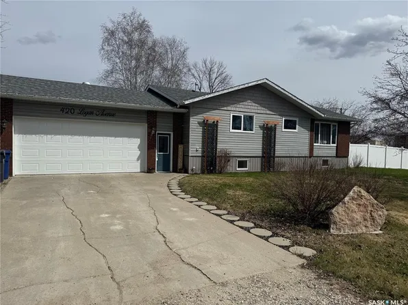 420 Logan AVENUE, White Fox, SK S0J 0B1