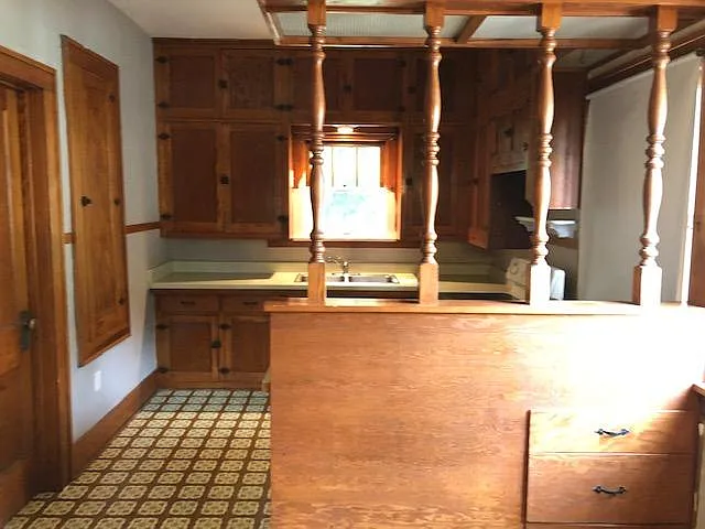 302 Melrose Ct — Photo 9