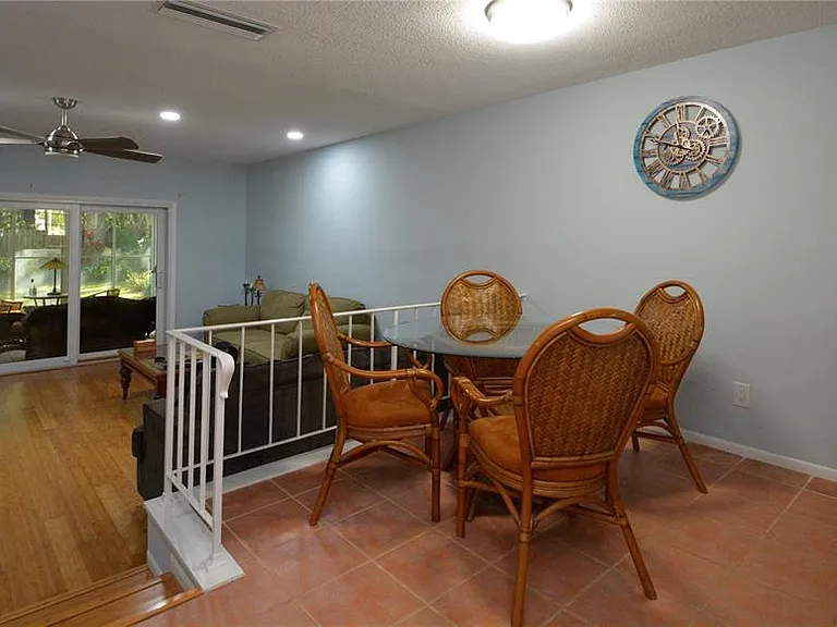 705 W Venice Ave #705-B — Photo 4