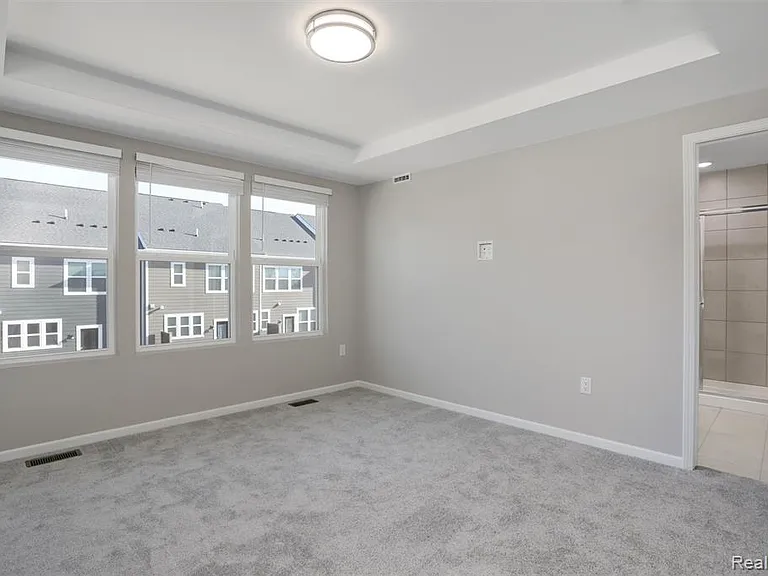43173 Atwood Ave — Photo 21