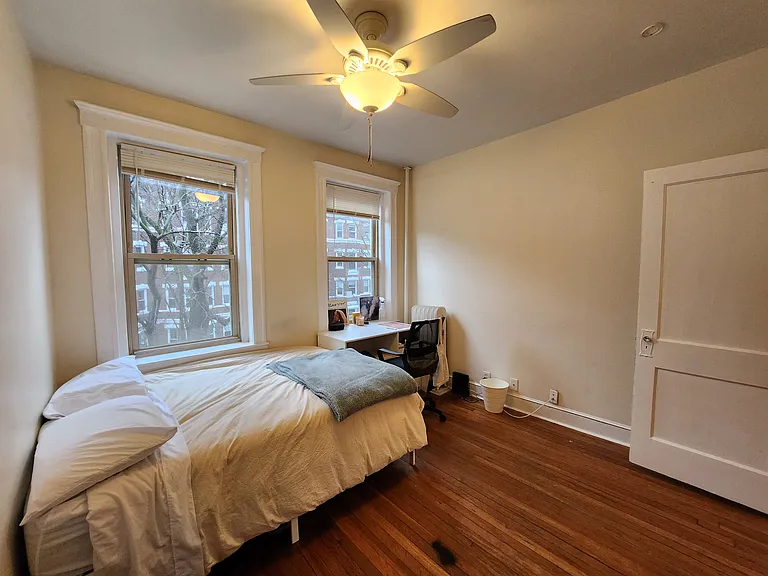 29 Queensberry Street — Photo 30