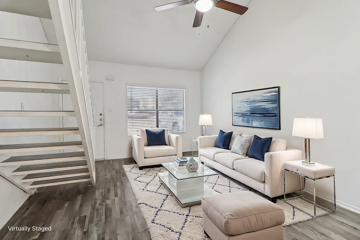 Building Photo - Hampton Townhomes