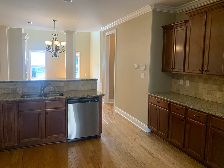 109 Golden Rod Ln — Photo 8