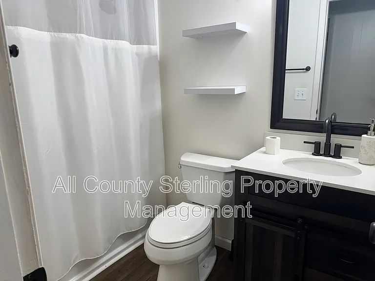 353 SE Olustee Ave — Photo 9