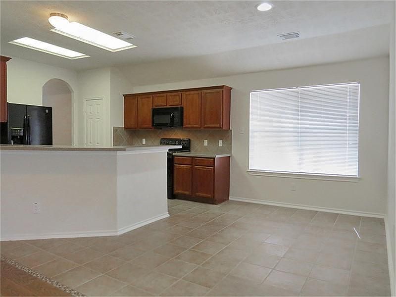 1st image of 6410 Bonnie Chase Ln