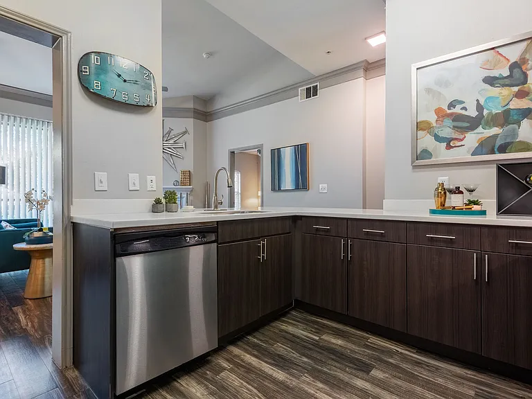 12100 Metric Blvd — Photo 3
