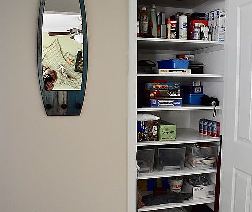  Hall Shelf Closet