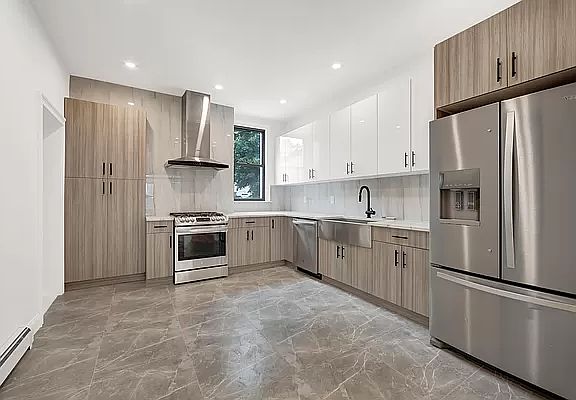 2nd image of 102 Essex St