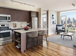 Fifteen15, Calgary, AB T3C 1C7