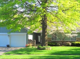 1003 SE 5th St, Lees Summit, MO 64063