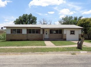 2400 41st St, Snyder, TX 79549