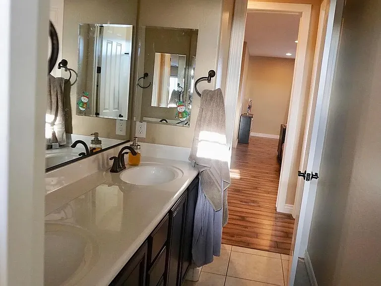 2267 E Tomahawk Dr — Photo 60