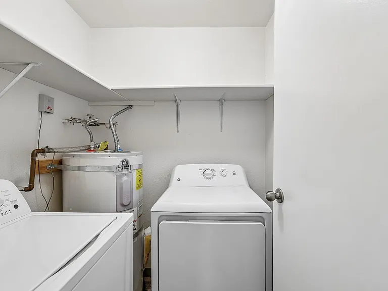 Unit Photo