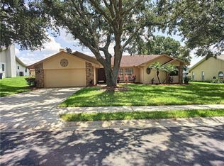 2137 Rainbower Dr, Lakeland, FL 33810