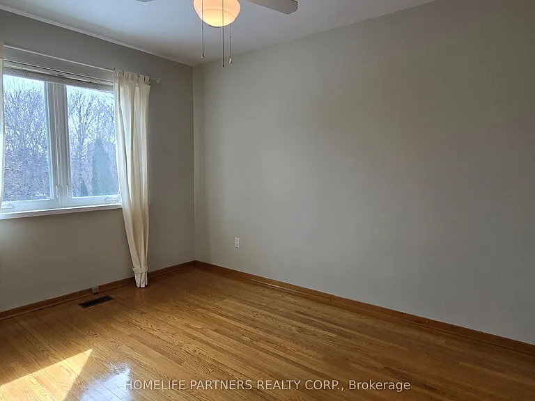 3 Ridge Point Cres — Photo 12