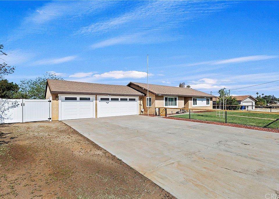 6272 Chadbourne Ave, Riverside, CA 92505 Zillow