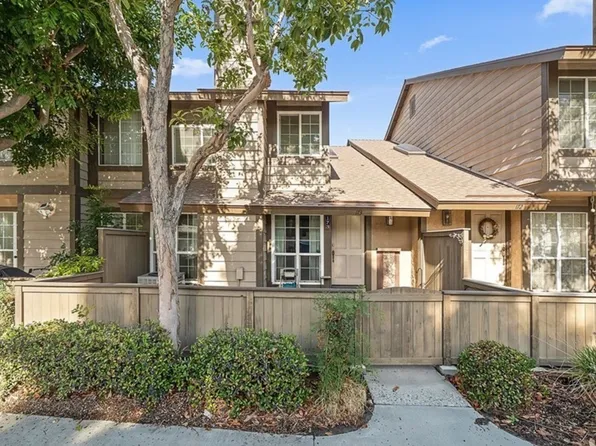 2376 S Mira Ct, Anaheim, CA 92802