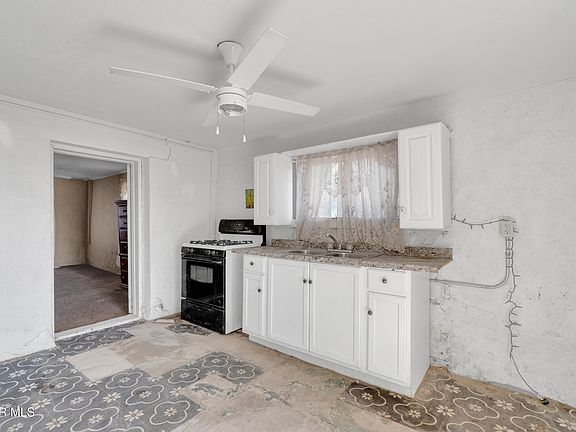 3rd image of 10184 Haynes Rd