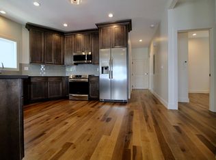 170 Courtland St #2, Providence, RI 02909