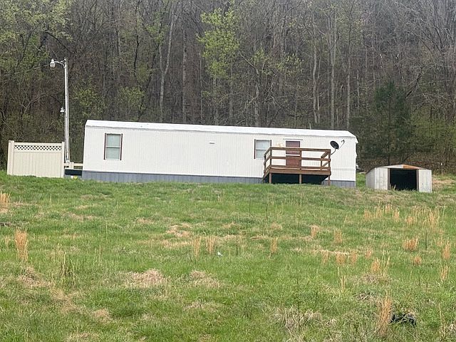1st image of 8 Jones Ln