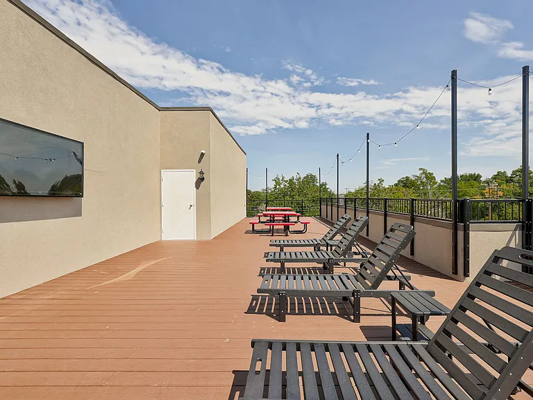 207 W Apache St — Photo 26