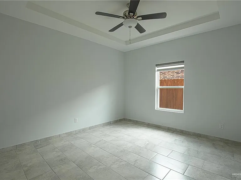 907 Hidden Hills St #1 — Photo 7