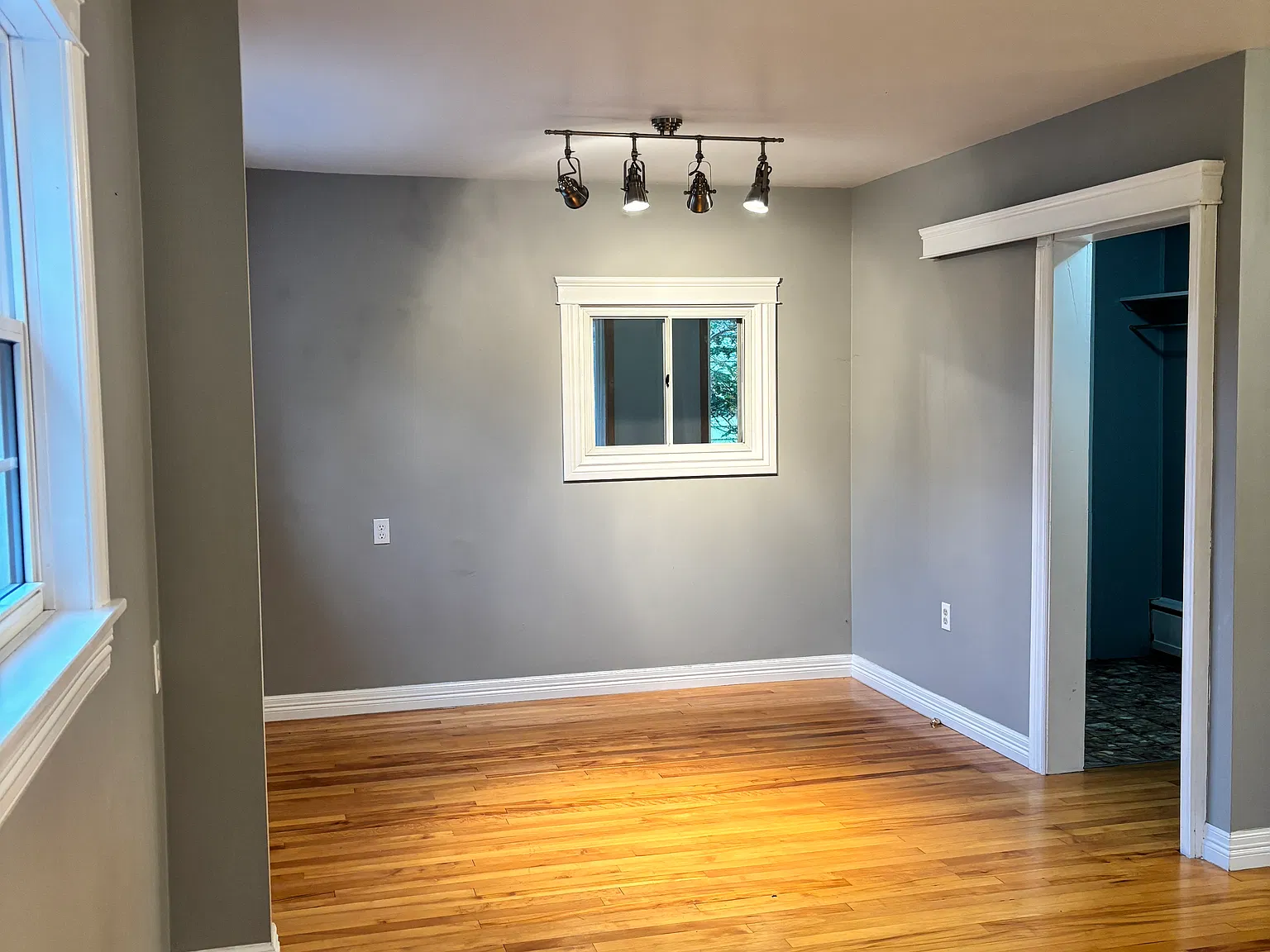 80 Fenwick Street Dartmouth — Photo 4
