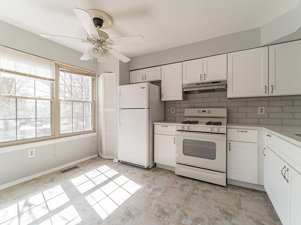 8123 Crabapple Ln, Gaithersburg, MD 20879 Zillow