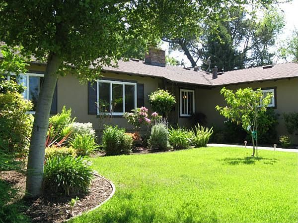 1st image of 448 Falk Ct
