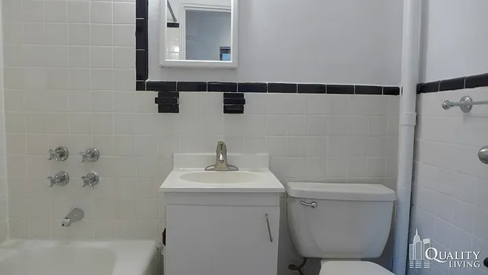 Rented by (Legacy) NY Quality Living Uptown | media 30