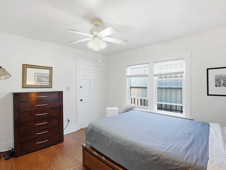 2043 C St #2043 — Photo 2