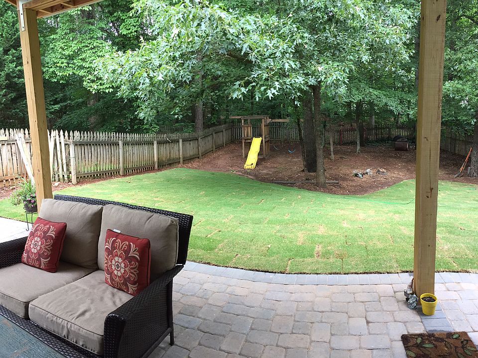 2nd image of 702 Overhill Ct