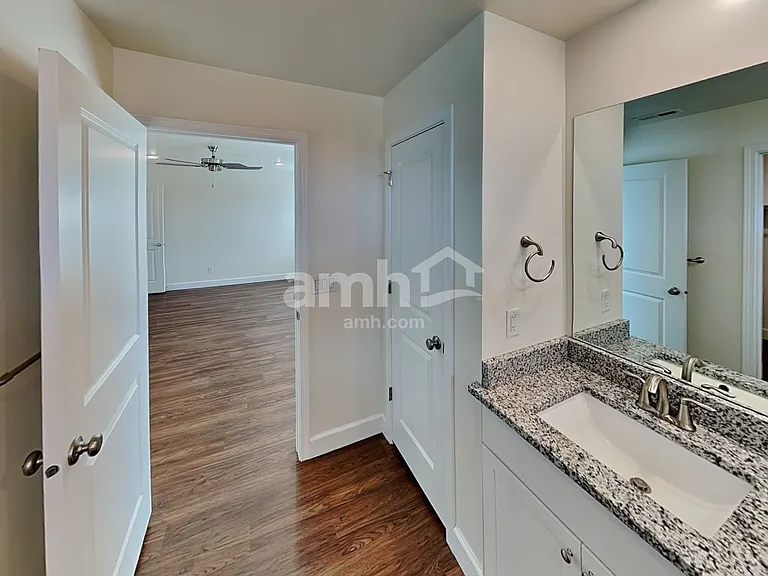 1176 N Wagon Way — Photo 14