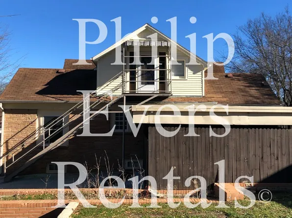 1614 S Main St APT D, Columbia, TN 38401