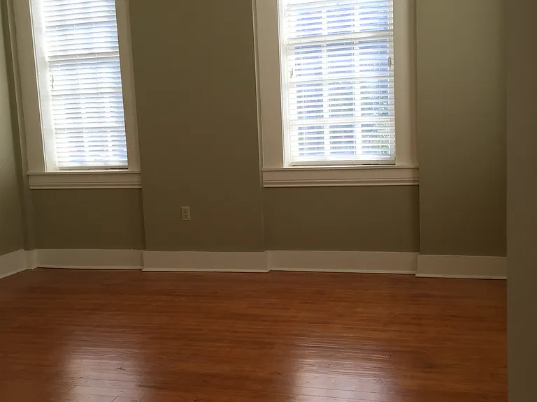 715 Sherman St #2 — Photo 11