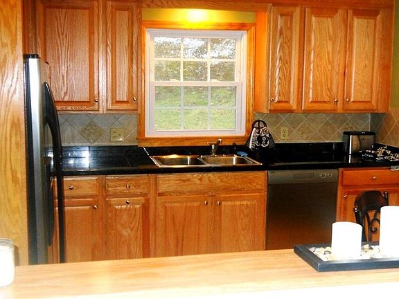 Granite Counters and Oak Cabinets