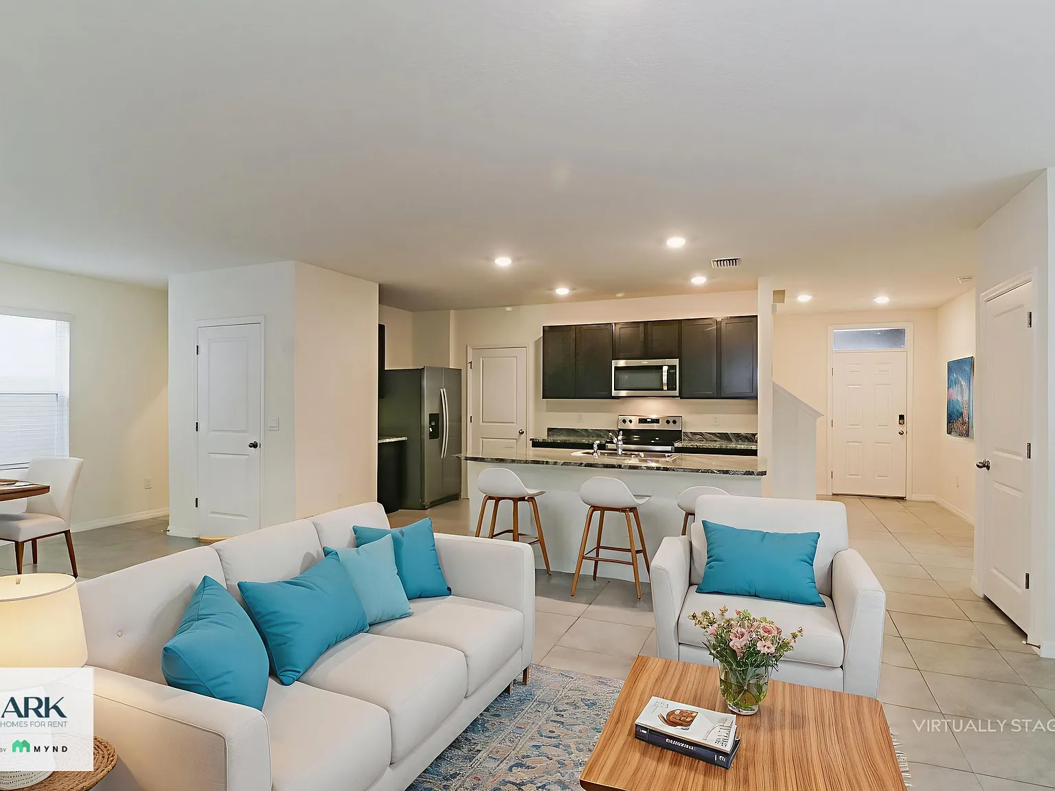 4 bed, 2.5 bath, 2260 sqft, $2,799 — Photo 3
