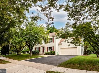 16111 Amethyst Ln, Bowie, MD 20716
