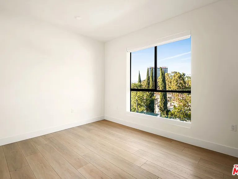 3651 Regal Pl #501 — Photo 30