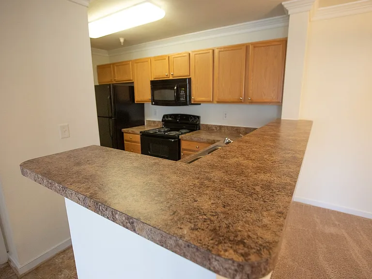 Featherstone Apartments at Kiln Creek — Photo 44
